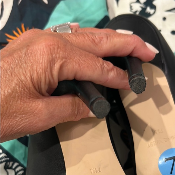 Nine West Black Heeled Boots Modern Versatile Design - Picture 8 of 9